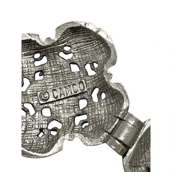 Vintage CAMCO Celtic Knot Clover Locket Pendant Silver Tone Hinged - Picture 4 of 7